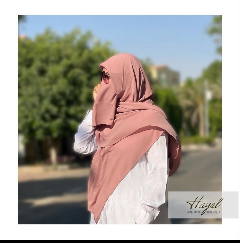Square hijab