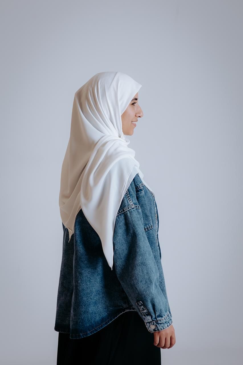 Square hijab